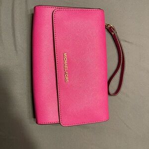 Michael Kors Fuchsia Wristlet Clutch